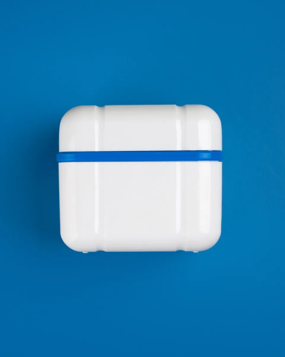 Cleaning Box for dentures